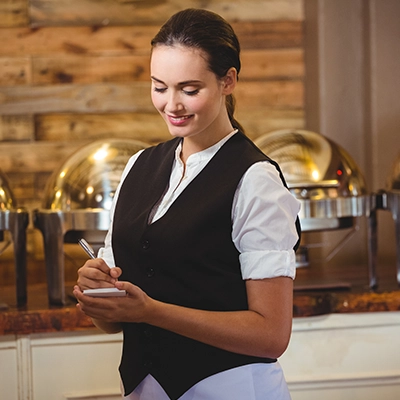 Addetta servizio pasti