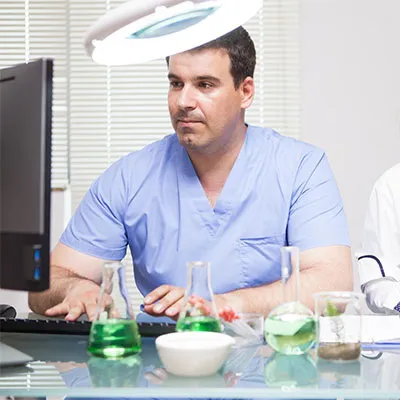 Partecipante corso online rischio chimico