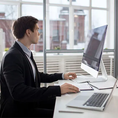 Partecipante corso sicurezza ufficio