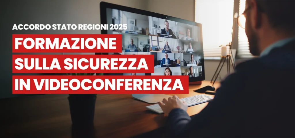 Un uomo al computer che svolge una formazione in videoconferenza